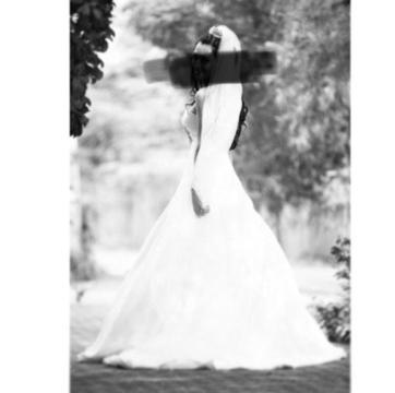 Wedding dress for sale R 13 000 neg