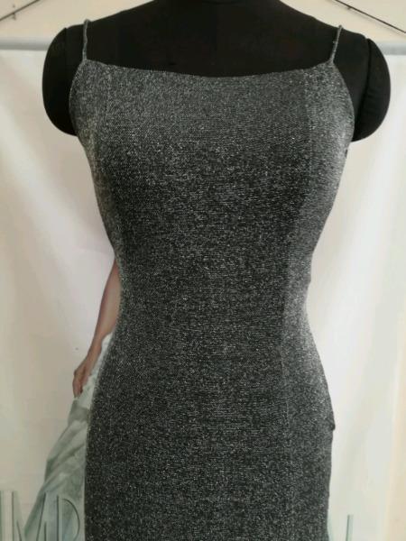Slim fit dresses for Sale R650