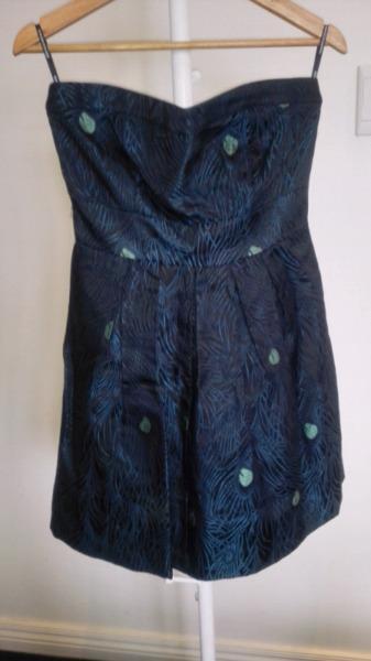 Peacock boobtube dress UK (size 10 )