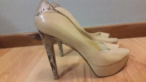 Size 7 heels