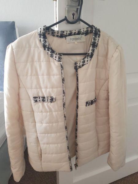 ladies puffer jacket for sale-medium R 300