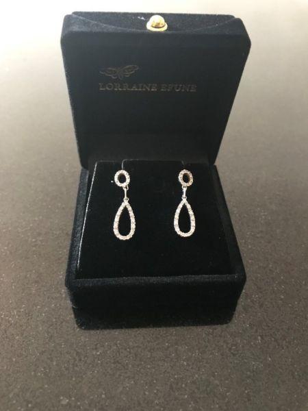 Lorraine Efune pair white gold diamond oval drop earrings