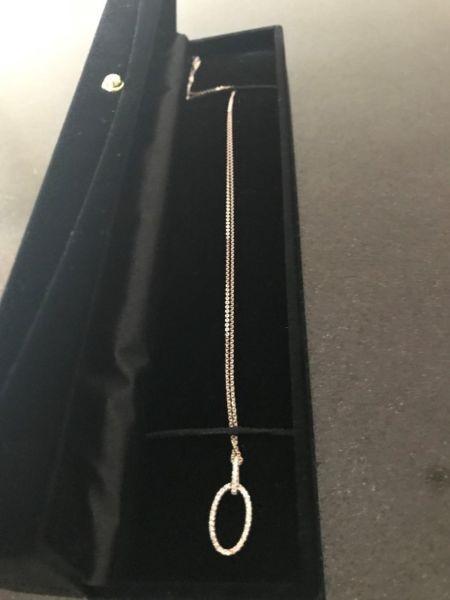 Lorraine Efune White Gold round anchor chain & oval shape pendant