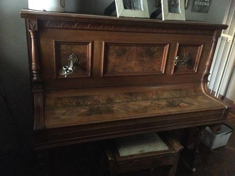 Antique piano - Mackay Bros