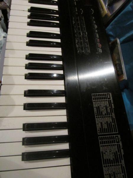 Roland D5, 61Key Keyboard