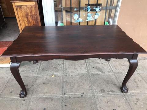 6 seater imbuia dinning room table