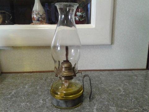 Oil lamp with 5L Lamp Oil