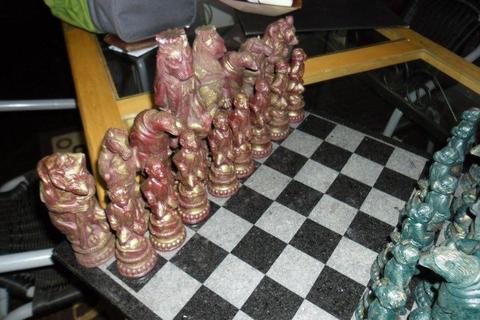 Reynaard the fox chess set