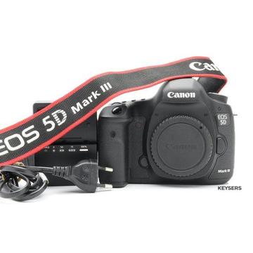 --Black Friday--- Canon 5D mkiii Body with 6 500 Actuations