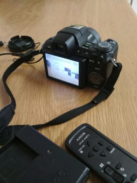 Sony super cyber shot digital camera
