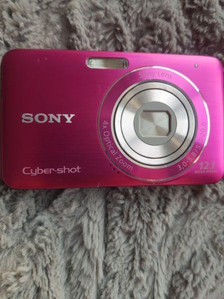 Sony Cybershot Camera DCS-W310