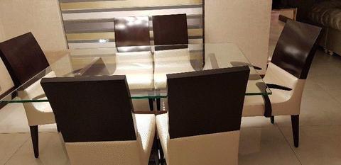 Immaculate maxine 6 seater dining table set
