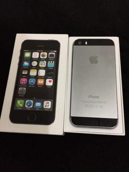 Space Gray iPhone 5s