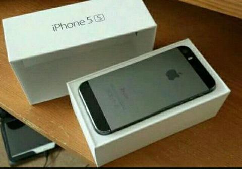 IPHONE 5S 16GB SPACE GRAY IN THE BOX - TRADE INS WELCOME ( 0768788354)