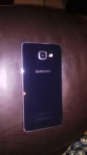 samsung A5 2016 R1800