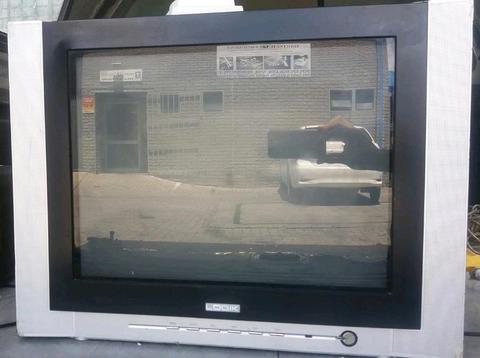 54cm logic flat tv R500