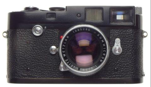 Just Serviced Leica M2 Black rangefinder 35mm film camera Summicron 2/50