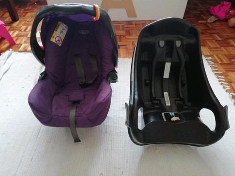 Graco baby seat and base