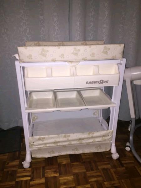 Standing baby bath and changing table