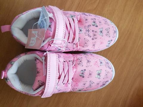 UK Brand Kiddies Trainers