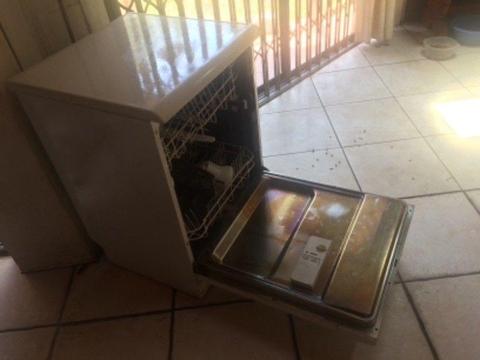 Dishwasher DEFY Dishmaid R600