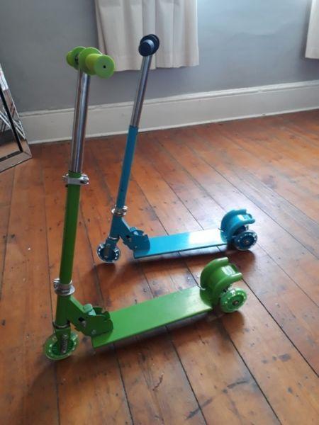 2 x 3 Wheel Scooters R160 each or R300 for both