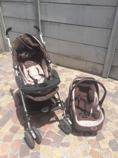 Chelino Baby Pram and car seat for sale