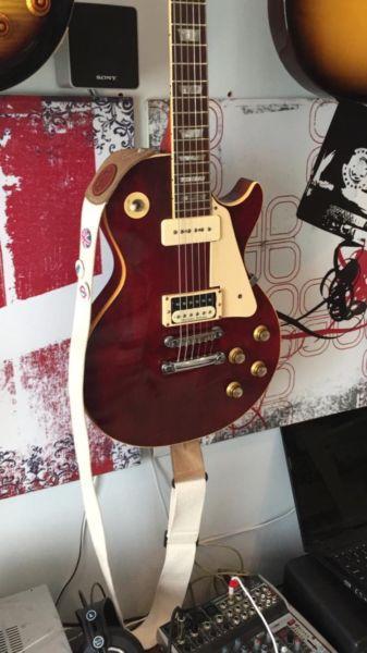 Gibson delux 1972