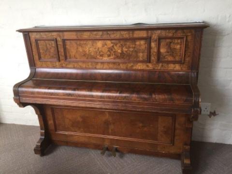 Piano for sale