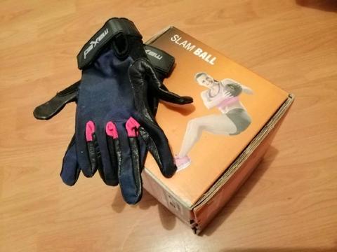 Slam ball and full gym gloves