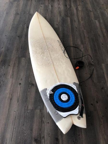 Surfboard Spider 6’0 Performance Fish