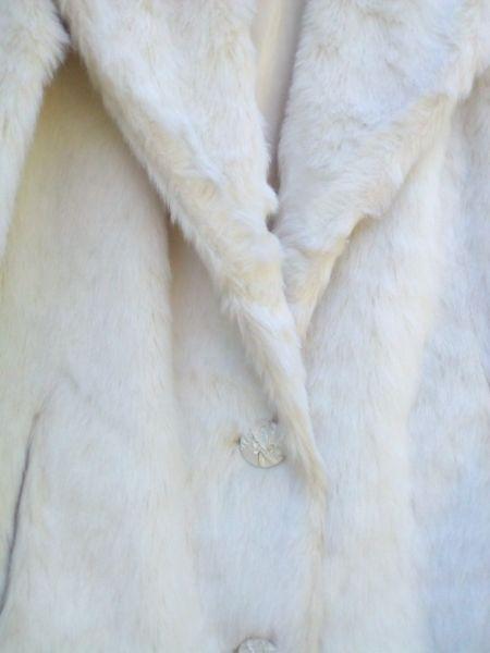 Genuine white mink coat, normal price was R8000