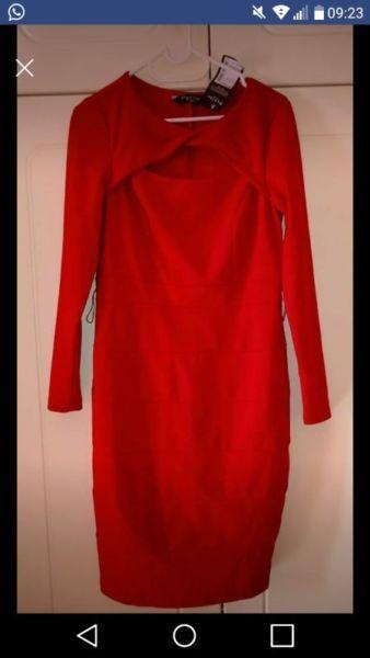 Red dress with crossover neckline - size 34/36 (NEW)