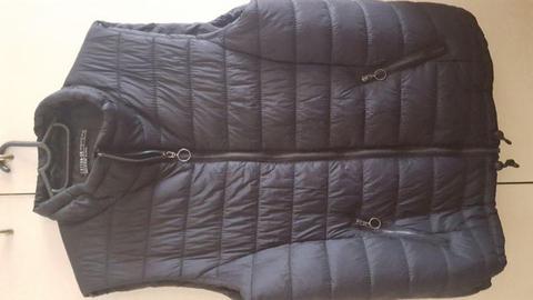 Ladies Sleeveless Puffer Jacket (AUS14)