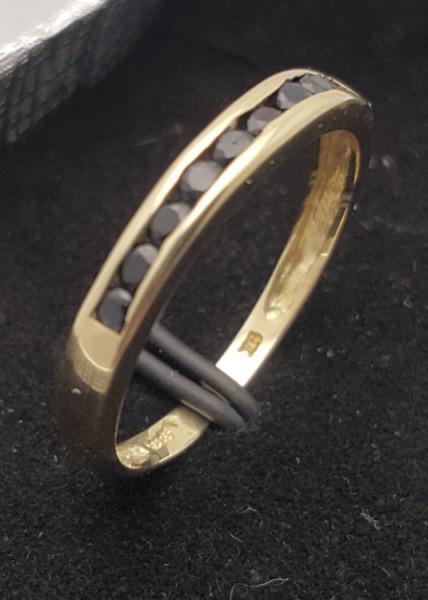 9ct Gold Eternity ring
