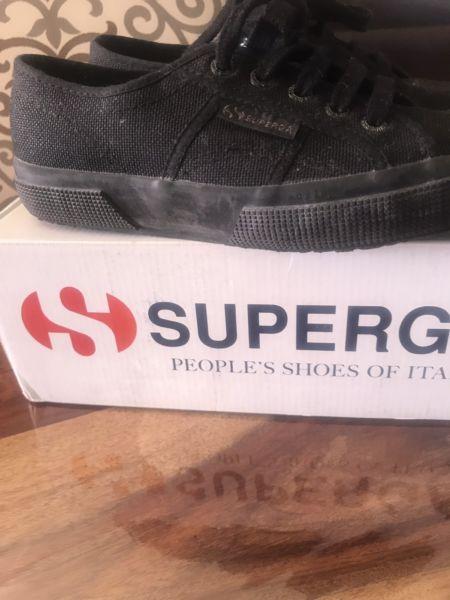 Supergas shoes