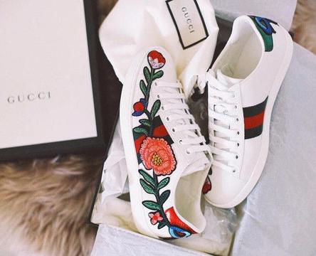 Gucci ace flower sneakers