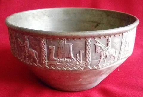 Very old Snorre Pewter bowl