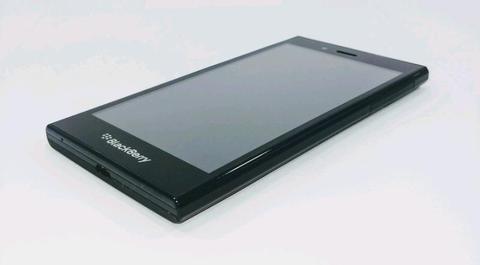 Blackberry z3