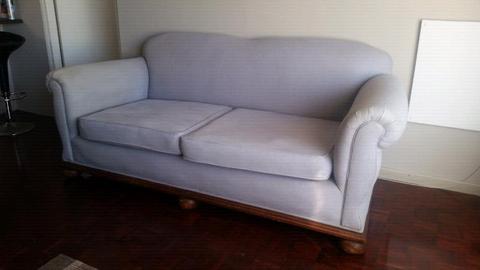 Beautiful couch for sale!