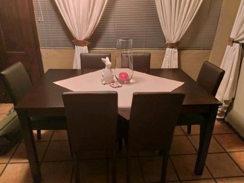 6 Seater Dining Table & Chairs