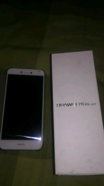 P8 Huawei cell in box