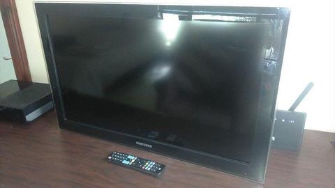 32 inch Samsung TV Full HD