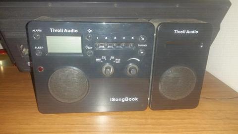 Tivoli Audio iSongBook and Enzer hifi