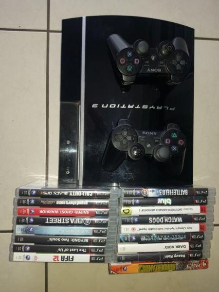 PlayStation 3/ 2 wireless controllers/17 Original games