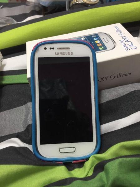 Samsung S3 Mini and Samsung S4 For Sale