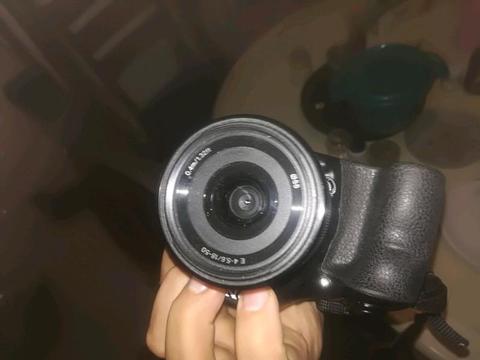 Camera Sony a3500 20.1mp mirrorless