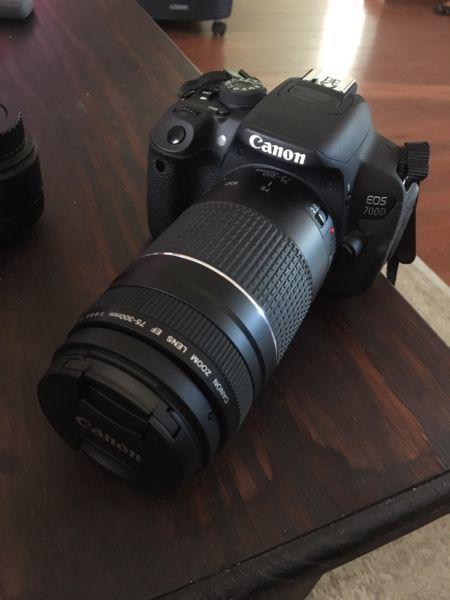 Canon 700d like new for sale