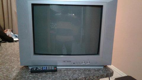 Sinotec 54cm tv with remote R450 - 0664381089