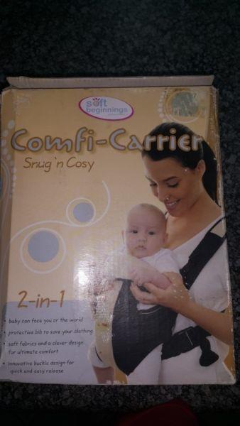 Comfi Carrier Snug n Cosy 2 in 1 For Sale